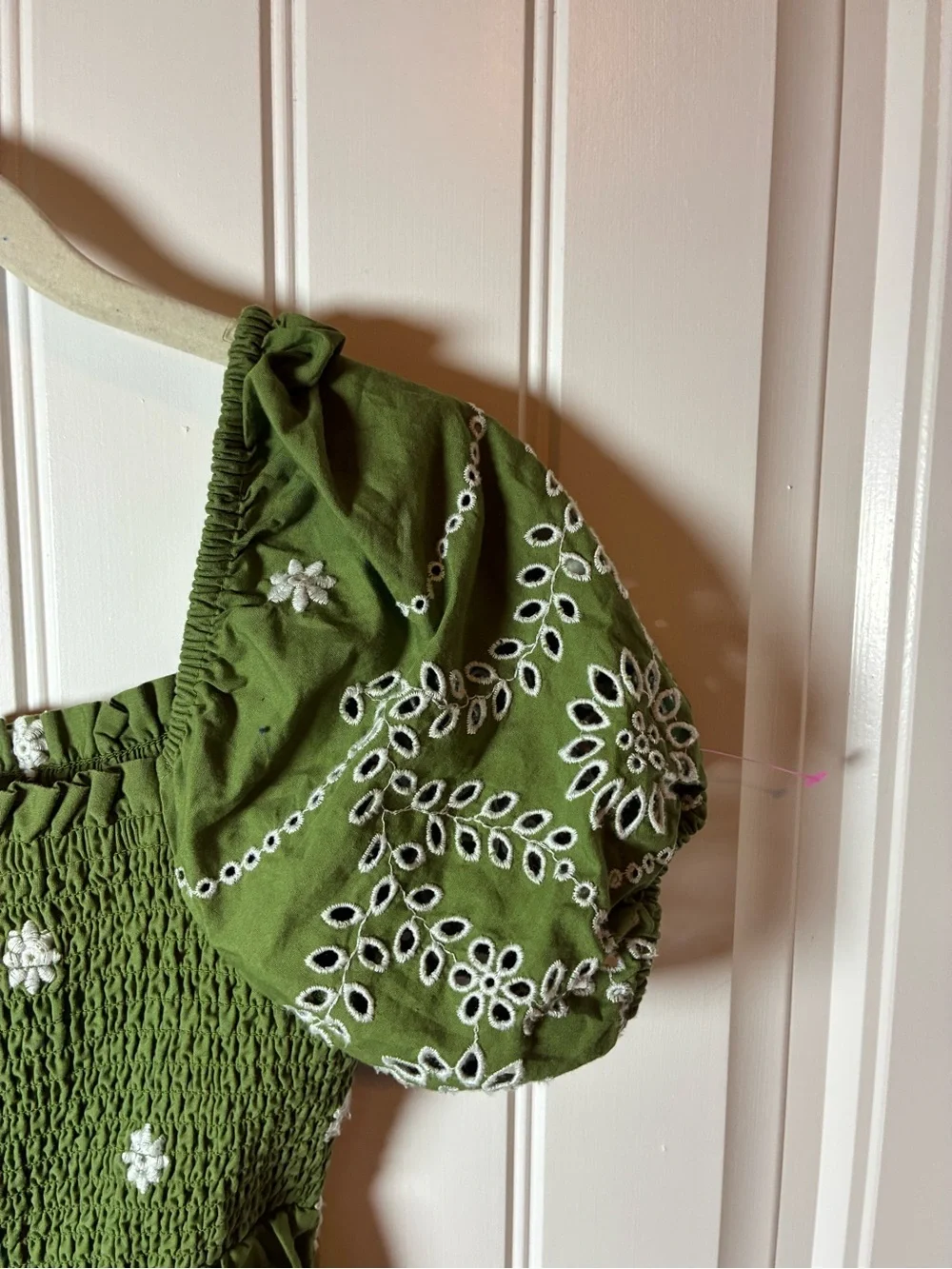 crown & ivy Olive Green Floral Embroidered Puff Sleeve Dress